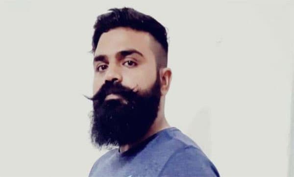 ബി.ജെ.പി നേതാവിനെ കൊലപ്പെടുത്തി കേസിലെ പ്രതി തിഹാര്‍ ജയിലില്‍ മരിച്ചനിലയില്‍; പണം നല്‍കാത്തതിന് ജയില്‍ ജീവനക്കാര്‍ കൊലപ്പെടുത്തിയതാണെന്ന് പിതാവ്