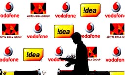 കുമാരമംഗലം ബിര്‍ലയുടെ രാജി: വോഡാഫോണ്‍ ഐഡിയ ഓഹരിയില്‍ 24% ഇടിവ് 