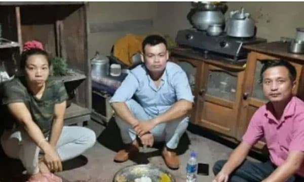 വീട്ടിലെ കൊച്ചുമുറിയില്‍ നിലത്തിരുന്ന് ഭക്ഷണം കഴിക്കുന്ന ചാനു ; ഞെട്ടിയത് നടന്‍ മാധവന്‍, ട്വീറ്റ് ഏറ്റെടുത്ത് നാട്ടുകാര്‍
