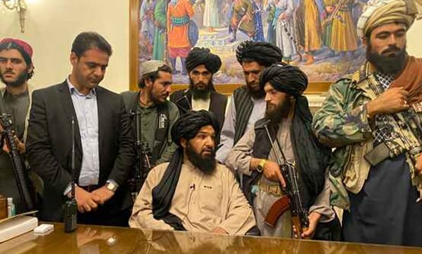 ഇന്ത്യയുമായുള്ള അഫ്ഗാനിസ്ഥാന്റെ വ്യാപാര ബന്ധം താലിബാന്‍ അവസാനിപ്പിച്ച ; കയറ്റുമതിയും ഇറക്കുമതിയും നിലച്ചു