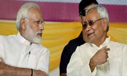  ജാതി സെന്‍സസ് നടത്തണമെന്ന് ആവശ്യപ്പെട്ട് നിതീഷ് കുമാര്‍ ; മോഡിയുമായി കൂടിക്കാഴ്ച, പിന്തുണച്ച് തേജസ്വീയും ബിജെപിയും