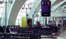 ഇന്ത്യയില്‍ നിന്നുള്ള യാത്രക്കാര്‍ക്ക് യുഎഇയുടെ താല്‍ക്കാലിക വിലക്ക് ; രണ്ടാഴ്ച  താമസിച്ചവര്‍ക്കും വിസാ ഓണ്‍ അറൈവല്‍ ഇല്ല