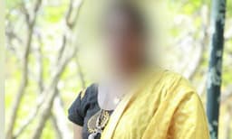 പൊലീസുകാരുമായി സൗഹൃദം ഉണ്ടാക്കി അശ്ളീല ചാറ്റിങ്ങും പണംതട്ടലും ; യുവതിയുടെ ഹണിട്രാപ്പില്‍ കുടുങ്ങിയത് എസ്.ഐ. മുതല്‍ എസ്പി വരെ