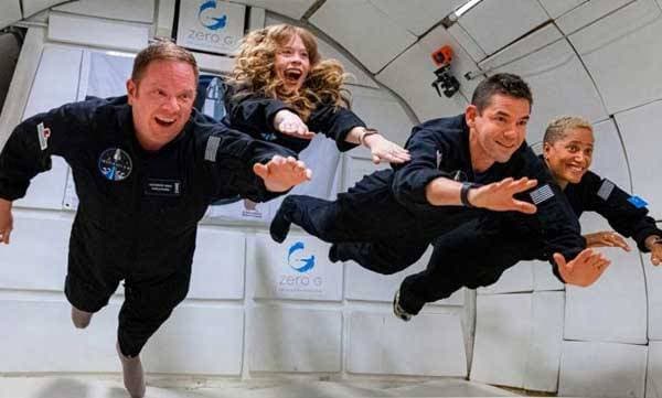 SpaceX Sends All-Civilian Crew Into Orbit