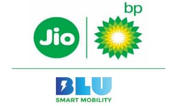 ഒരേ സമയം 30 വാഹനങ്ങൾ ചാർജ് ചെയ്യാം; റിലയൻസ് ജിയൊ വൈദ്യുത വാഹന ചാർജിങ് രംഗത്തേക്ക്   