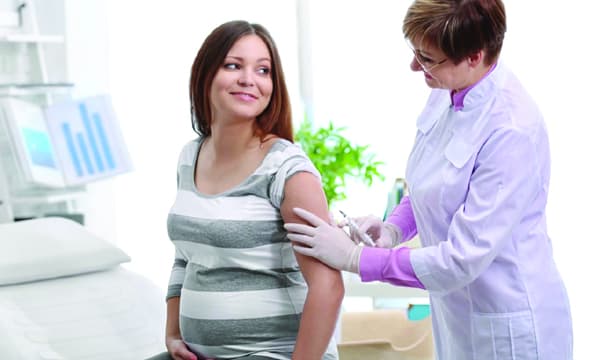 ആസ്ത്മയുള്ളവര്‍ ഗര്‍ഭം ധരിക്കുന്നതിനോ പ്രസവിക്കുന്നതിനോ എന്തെങ്കിലും കുഴപ്പം ഉണ്ടോ? ഗര്‍ഭകാലത്ത് പ്രത്യേകം കരുതല്‍ ആവശ്യമാണോ