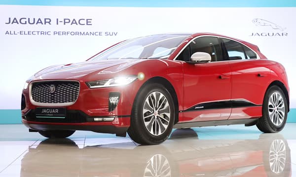 പുതിയ ജാഗ്വാ൪ ഐ-പേസ് ബ്ലാക്കിന്റെ ബുക്കിംഗ് ആരംഭിച്ചു   