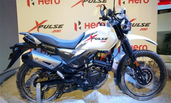 ഹീറോ എക്സ്പൾസ് 200 4 V രീക്ഷണയോട്ടം നടത്തി  