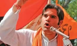 ഒരു തലമുറയുടെ സമയമെടുത്ത് ഉണക്കിയ മുറിവുകള്‍ വീണ്ടും തുറക്കുന്നത് അപകടം: യുപി സര്‍ക്കാരിനെതിരെ വീണ്ടും വരുണ്‍ ഗാന്ധി