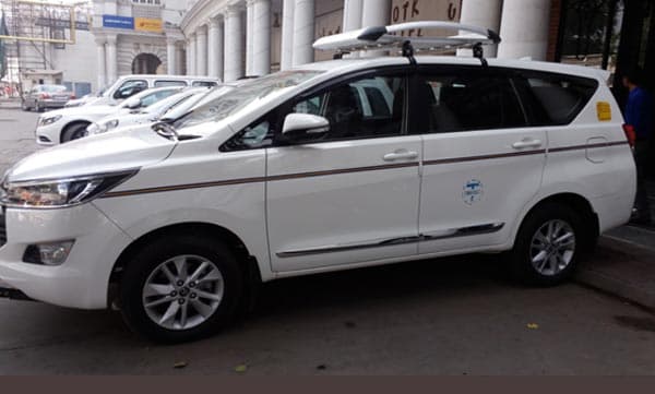 ഇന്നോവ ക്രിസ്റ്റ ലിമിറ്റഡ് എഡിഷന്‍ എത്തി; നൂറിൽ അധികം ഫീച്ചറുകളും പുതിയ ഡിസൈനുകളും