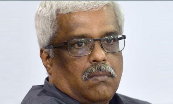 സ്വര്‍ണക്കടത്ത് കേസ്; ശിവശങ്കറിനെ 29-ാം പ്രതിയാക്കി കസ്റ്റംസ് കുറ്റപത്രം സമര്‍പ്പിച്ചു