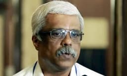 സ്വര്‍ണക്കടത്ത്‌ മറച്ചുവച്ചു; ശിവശങ്കര്‍ 29-ാം പ്രതി , കുറ്റപത്രം സമര്‍പ്പിച്ച്‌ കസ്‌റ്റംസ്‌, ഫൈസലും കോണ്‍സല്‍ ജനറലും പ്രതിപ്പട്ടികയിലില്ല