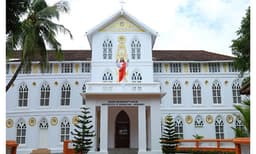 അതിരൂപത ഭൂമി ഇടപാടില്‍ കള്ളപ്പണം: ഭൂമി വാങ്ങിയവരും ഇടനിലക്കാരും പ്രതിപ്പട്ടികയില്‍; ഇ.ഡി അന്വേഷണം സ്വാഗതം ചെയ്യുന്നുവെന്ന് സഭാ സുതാര്യ സമിതി