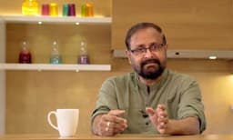 കാതോട് കാതോരം തേന്‍ ചൊരിഞ്ഞ പാട്ടുകള്‍.. 200-ാം ചിത്രത്തിന് ഈണമിട്ട് ഔസേപ്പച്ചന്‍