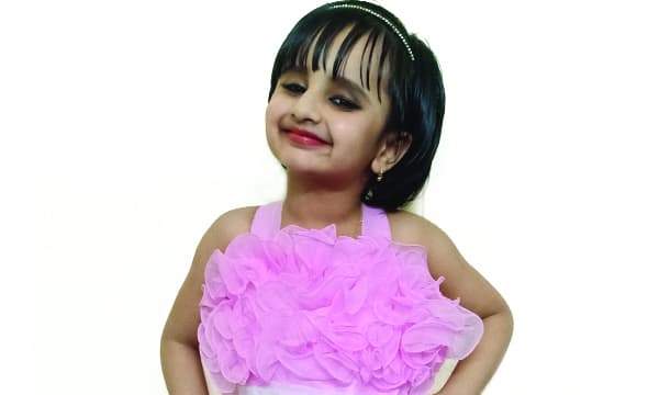 കുഞ്ഞുമലരായ് വിരിയും കവിതപോല്‍