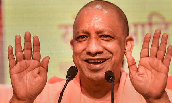 ഉത്തര്‍പ്രദേശില്‍ മുഖ്യമന്ത്രി സ്ഥാനാര്‍ത്ഥിയായി വീണ്ടും യോഗി ആദിത്യനാഥ്