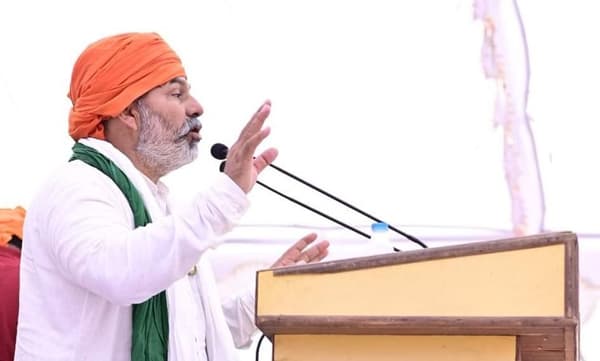 അതിര്‍ത്തികളില്‍ പ്രക്ഷോഭം നടത്തുന്ന കര്‍ഷകരെ ബലംപ്രയോഗിച്ച് നീക്കാന്‍ ശ്രമിച്ചാല്‍ കടുത്ത പ്രത്യാഘാതം നേരിടേണ്ടിവരും: രാകേഷ് ടികായത്ത്