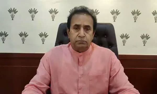 കള്ളപ്പണം വെളുപ്പിച്ചുവെന്ന കേസ്: മഹാരാഷ്ട്ര മുന്‍ ആഭ്യന്തരമന്ത്രി അനില്‍ ദേശ്മുഖ് അറസ്റ്റില്‍ 