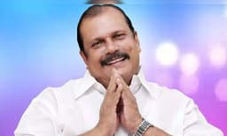 പി.സി. ഹീറോ ആടാ... ഹീറോ, പി.സി. ജോര്‍ജിനെ നേതാവാക്കി കോണ്‍ഗ്രസ്‌ സൈബര്‍ പോരാളികള്‍, യു.ഡി.എഫ്‌. പ്രവേശനത്തിന്‌ കളമൊരുങ്ങുന്നു ?