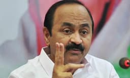 കേന്ദ്രം ഇന്ധനവില കുറച്ചാല്‍ കുറക്കുമെന്ന് പറഞ്ഞിട്ടും സംസ്ഥാന സര്‍ക്കാര്‍ അതിന് തയ്യാറാകുന്നില്ല; സമരവുമായി മുന്നോട്ട് പോകുമെന്ന് പ്രതിപക്ഷം