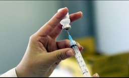 വാക്സിനെടുക്കാത്തവർക്ക് ഇനി റേഷനുമില്ല ... പെട്രോളുമില്ല