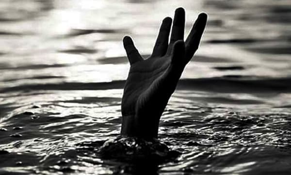 കുത്തൊഴുക്കില്‍പെട്ട യുവാവിനെ അഗ്നിശമനസേന സാഹസികമായി രക്ഷപ്പെടുത്തി