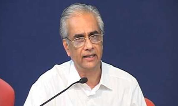 ഐ.എ.എസുകാരന്റെ കവിത എന്ന് പറഞ്ഞ് തള്ളുന്നത് പൊള്ളത്തരം; കെ. ജയകുമാര്‍