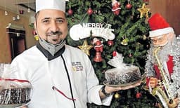 രുചിയും മാര്‍ദവവുമേറിയ പ്ലം കേക്കില്‍ കത്തി വയ്ക്കുമ്പോള്‍ വെണ്ണ പോലെ മുറിയും