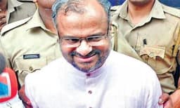 ബലാത്സംഗക്കേസില്‍ ബിഷപ് ഫ്രാങ്കോയുടെ വിധി ഇന്ന്; കോടതിക്ക് അതീവ സുരക്ഷ; ബിഷപ് കോടതിയിലെത്തി