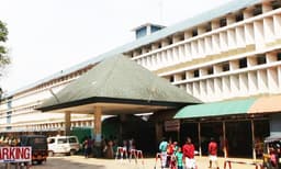 കോട്ടയം മെഡിക്കല്‍ കോളേജിലെ ഡോക്ടര്‍മാര്‍ക്ക് കോവിഡ്; ശസ്ത്രക്രിയകള്‍ മാറ്റി 