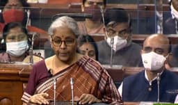 അടുത്ത അഞ്ച് വർഷത്തിൽ 30 ലക്ഷം കോടി പുതിയ തൊഴിലവസരങ്ങളെന്ന് ധനമന്ത്രി 