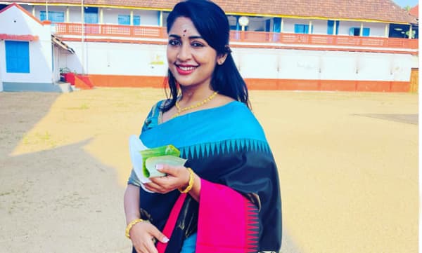 ഗുരുവായൂർ നഗരസഭയുടെ ശുചിത്വ അംബാസഡറായി ഇനി നവ്യാനായർ