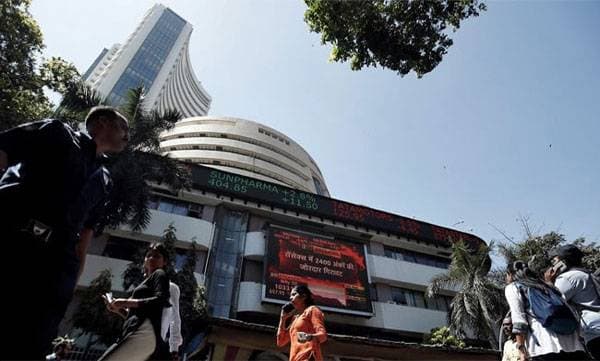 Sensex Crashes Over 1,500 Points, Nifty Below 15,800 As Russia Ukraine War Intensifies