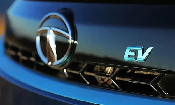 കെഎസ്ഇബി രൂപീകൃതമായിട്ട് 65 വര്‍ഷങ്ങള്‍ ;  ടാറ്റയുടെ 65 ഇലക്ട്രിക് കാറുകള്‍ കെഎസ്ഇബിയിലേക്ക് 