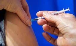 വാക്‌സിന്‍ നിർമ്മാണത്തിന് കേരളം; തയ്യാറായി രണ്ടുകമ്പനികള്‍