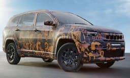 മെറിഡിയന്റെ ആദ്യ പ്രദര്‍ശനം നടത്തി ജീപ്പ് ഇന്ത്യ   