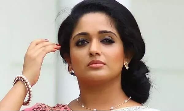 ശബ്ദരേഖ ഫോക്കസ് മാറ്റാനുള്ള ശ്രമം; കാവ്യയുടെ പേരു മന:പൂർവമെന്ന സംശയത്തിൽ അന്വേഷണ സംഘം