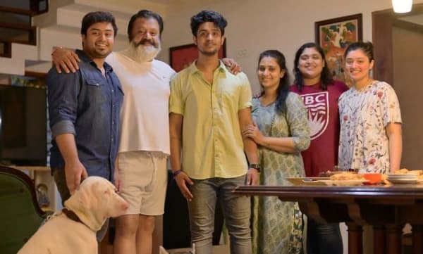 photo: facebook.com/ActorSureshGopi