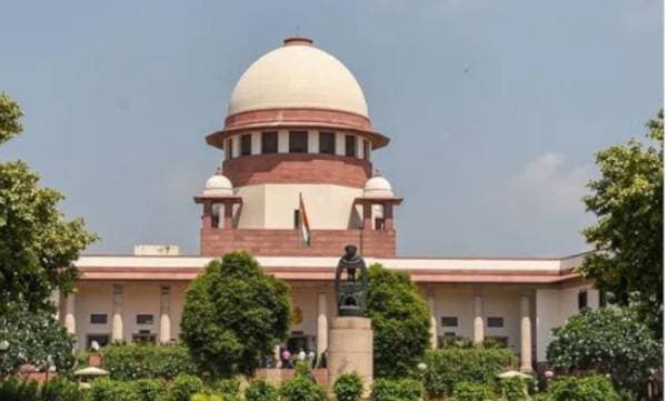 Status Quo To Continue: Supreme Court Stays Jahangirpuri Demolition Drive For Two Weeks
