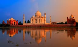 താജ് മഹലിലെ 22 മുറികളും തുറക്കണമെന്ന് ഹര്‍ജി; ചരിത്രത്തിന്റെ നിജസ്ഥിതിയറിയാന്‍ ആകാംഷയുണ്ടെന്ന് ഹര്‍ജിക്കാരന്‍