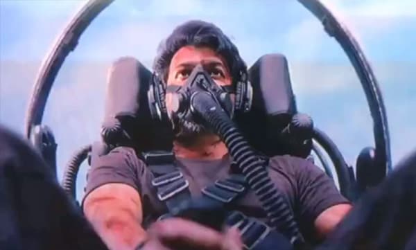 'ബീസ്റ്റ്' ചിത്രത്തിലെ വിജയ്‌യുടെ മാസ് വിമാന രംഗം