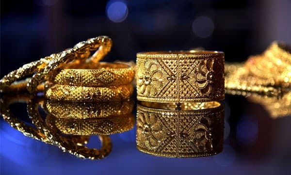 സംസ്ഥാനത്ത് സ്വര്‍ണവില വീണ്ടും ഇടിഞ്ഞു