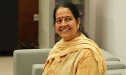 Thrikkakara bypoll : Uma Thomas leads in first hours 