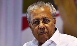 മുഖ്യമന്ത്രി കടന്നുപോകുന്ന വഴിയെല്ലാം ഗതാഗത നിയന്ത്രണം