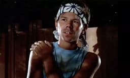 പുത്തന്‍ വീഡിയോയുമായി ഡേവിഡ് വാര്‍ണര്‍; സോഷ്യല്‍ മീഡിയയെ ചിരിപ്പിച്ച് ക്രിക്കറ്റ് താരം