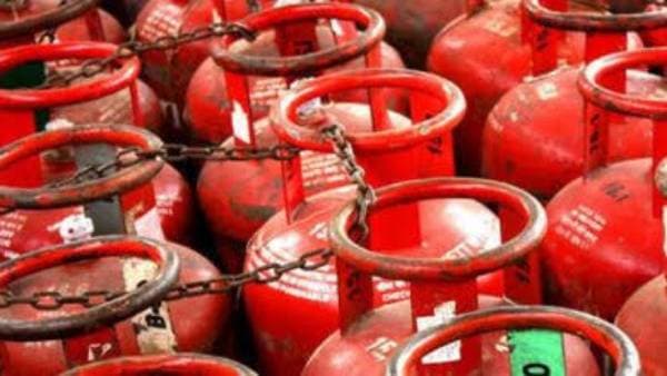 The price of a 19kg commercial cylinder has been cut down by Rs 8.5 per cylinder. 