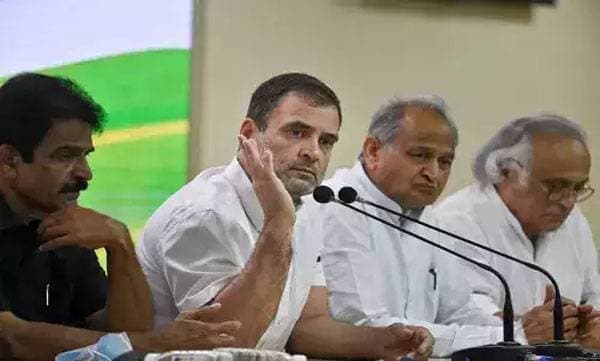 Rahul Gandhi, other Congress leaders detained for staging dharna outside Parliament