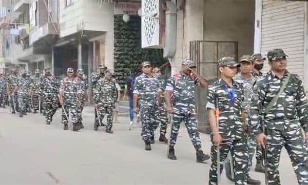 രണ്ടാംഘട്ട റെയ്ഡ്: കസ്റ്റഡിയിലായത് 240 പിഎഫ്‌ഐ പ്രവര്‍ത്തകര്‍, ഡല്‍ഹിയില്‍ കര്‍ഫ്യൂ