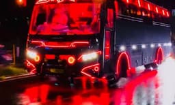 വാഹനങ്ങളിലെ കളര്‍ കോഡ്: നിബന്ധനകളില്‍ വിട്ടുവീഴ്ചയില്ലെന്ന് മന്ത്രി; അപ്രയോഗികമെന്ന് ബസുടമകള്‍