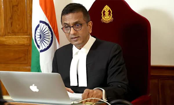 സുപ്രീം കോടതി ചീഫ് ജസ്റ്റീസായി ഡി.വൈ ചന്ദ്രചൂഡ് ചുമതലയേറ്റു